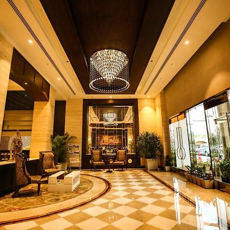 Golden Galaxy Hotels And Resorts Delhi  Eksteriør billede