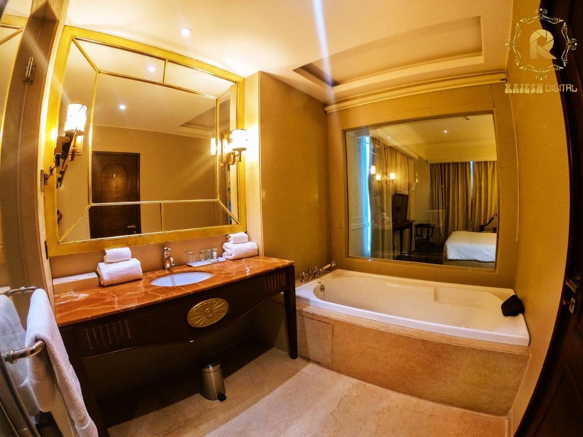 Golden Galaxy Hotels And Resorts Delhi  Eksteriør billede